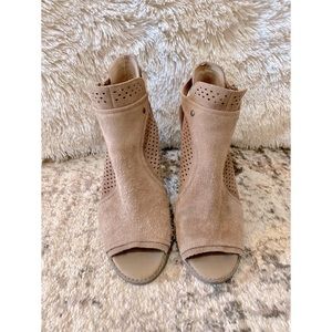 Lucky Brand Suede Open Toe Booties